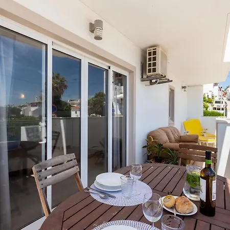 Mariners - Bright And Stylish - Walk To The *