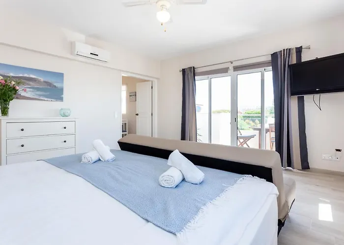 Daire Mariners - Bright And Stylish - Walk To The