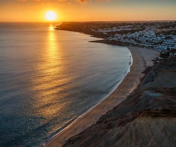 Mariners - Bright And Stylish - Walk To The Daire *